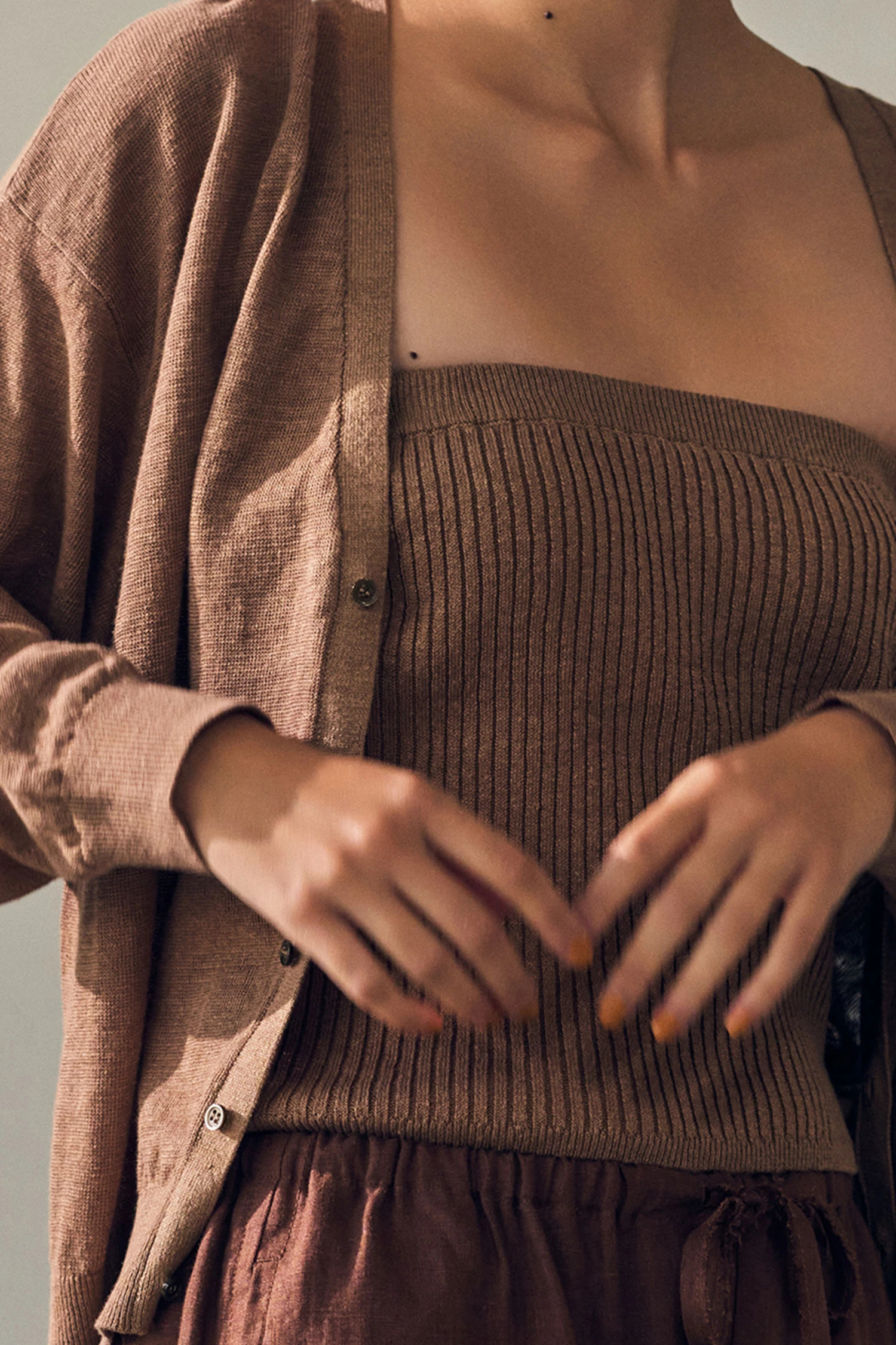 HAUNT（ハウント）｜LINEN KNIT BUSTIERアイテムの詳細