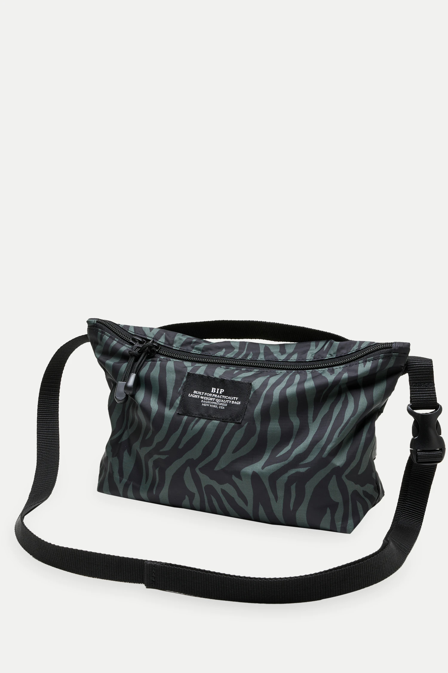 BAGSINPROGRESS（バッグス イン プログレス）｜Fannypack Crossbody J