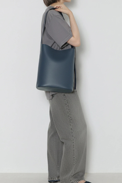 LIE STUDIO(リエ スタジオ) |The Norma Tote