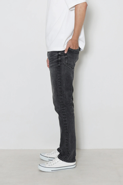 RED CARD TOKYO(レッドカード トーキョー) |Rhythm