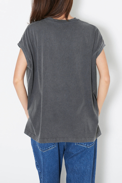 upper hights(アッパーハイツ) |BIG NO SLEEVE TEE