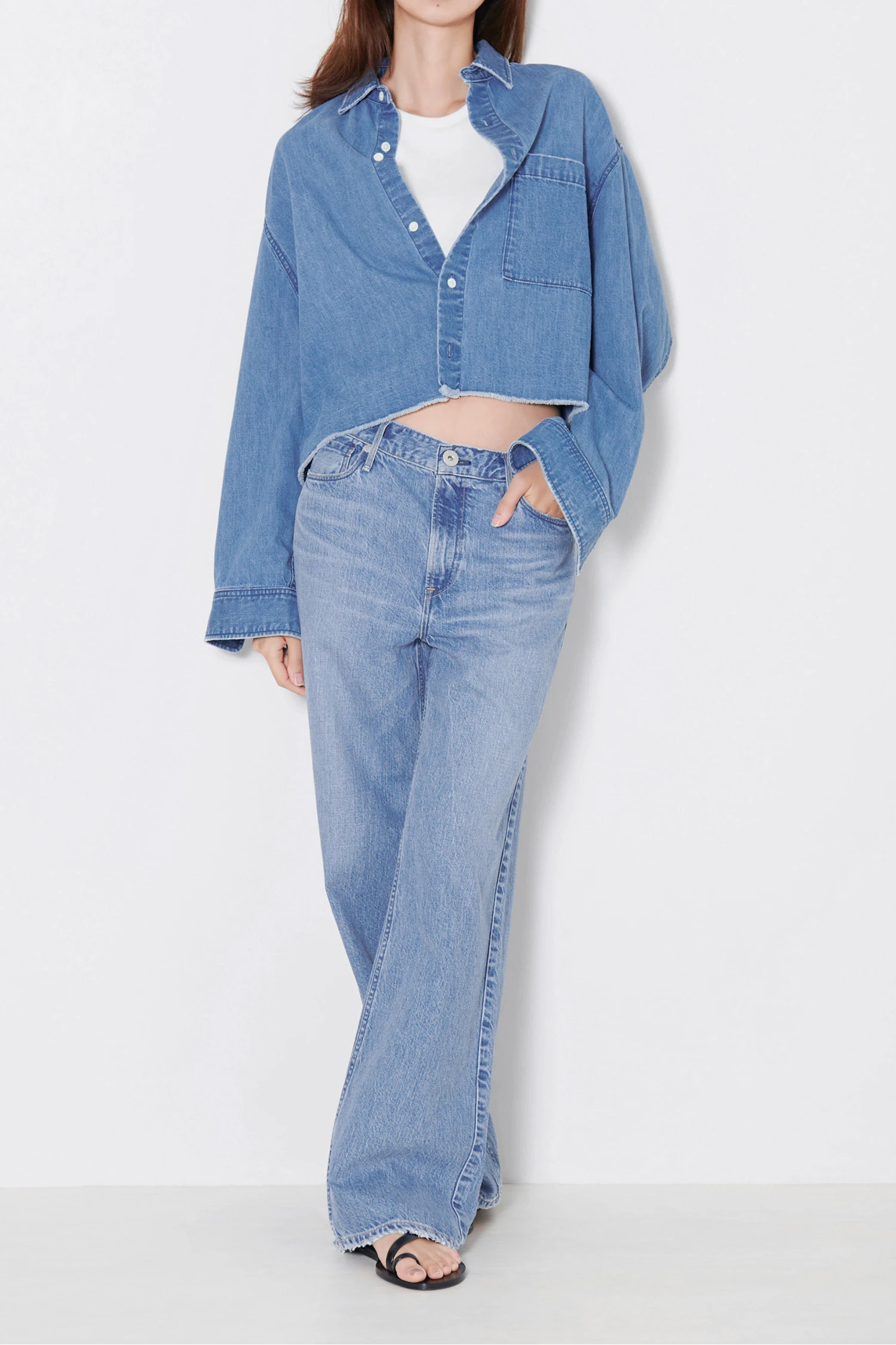 upper hights（アッパーハイツ）｜THE CROPPED DENIM SHアイテム