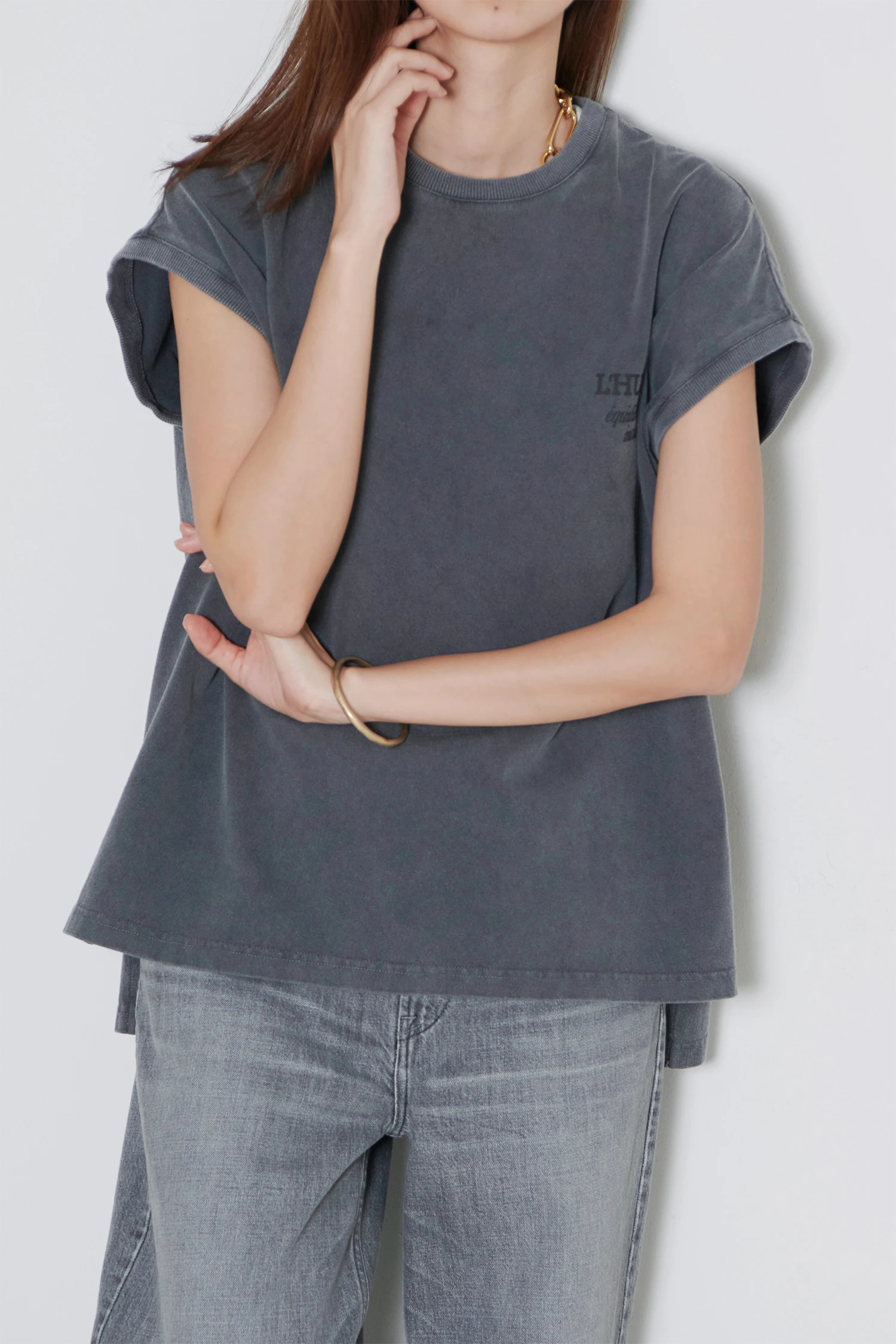 upper hights（アッパーハイツ）｜BIG NO SLEEVE TEEアイテムの