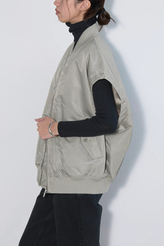 upper hights(アッパーハイツ) |THE U-2 VEST