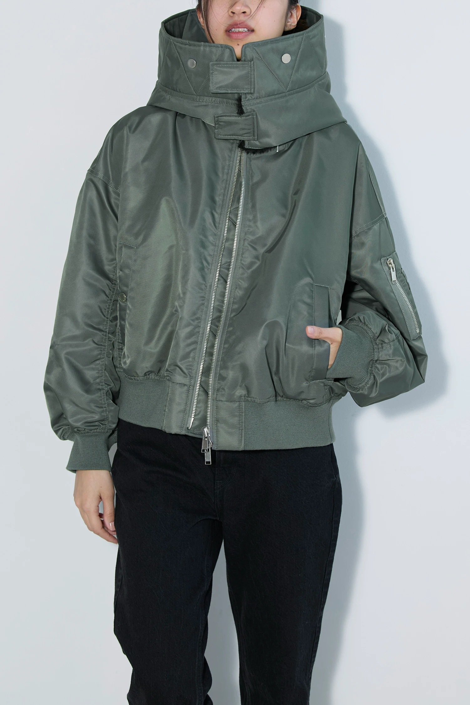 upper hights（アッパーハイツ）｜THE U-2 HOODIEアイテムの詳細