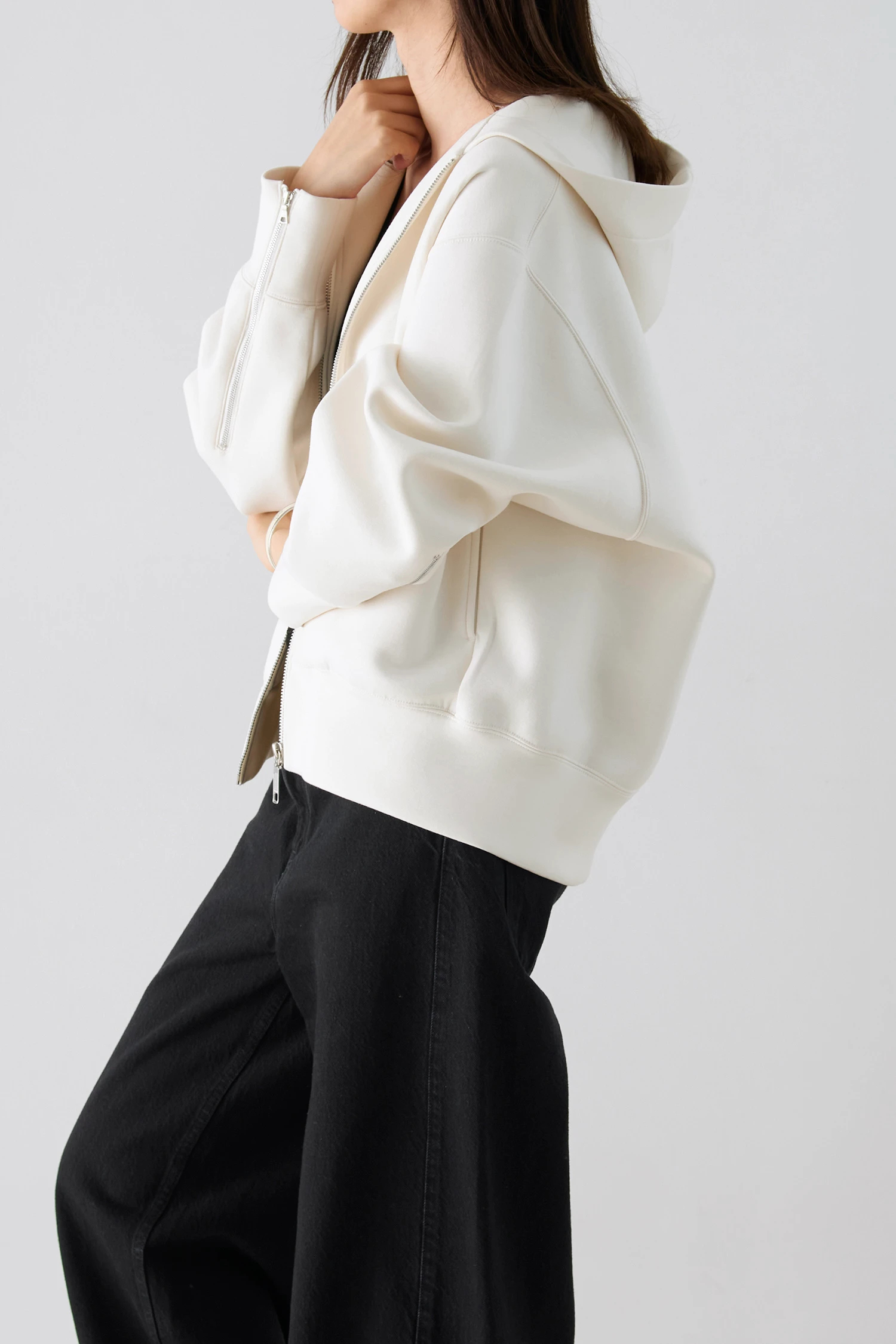 upper hights（アッパーハイツ）｜THE FLAG HOODIEアイテムの詳細