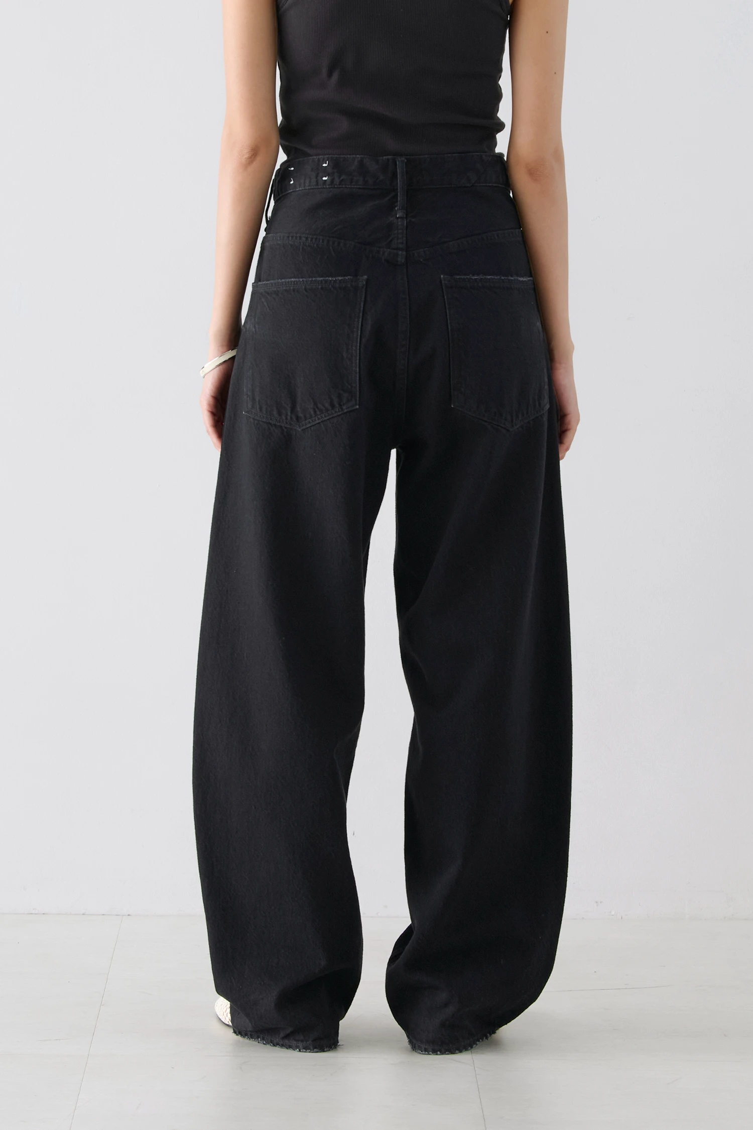 upper hights（アッパーハイツ）｜THE ROMYアイテムの詳細 | GUESTLIST