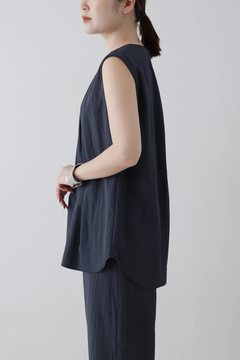 HAUNT(ハウント) |SLEEVELESS BLOUSE