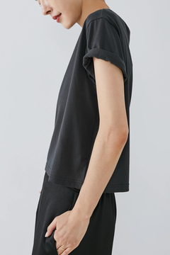 HAUNT(ハウント) |CROPPED T SHIRT