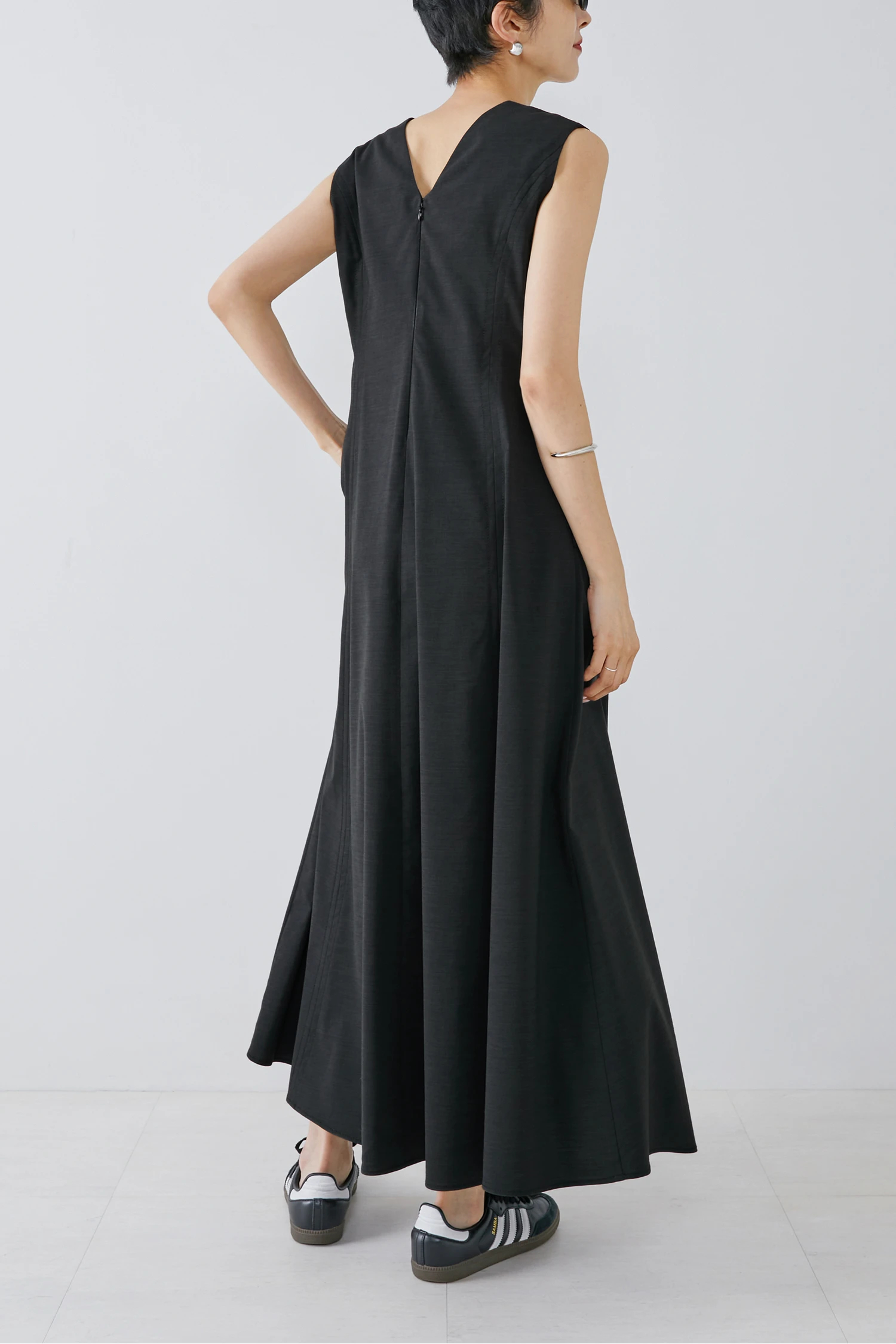HAUNT(ハウント)|LINEN BLEND DRESSアイテムの詳細 HAUNT(ハウント)|LINEN BLEND DRESSアイテムの詳細