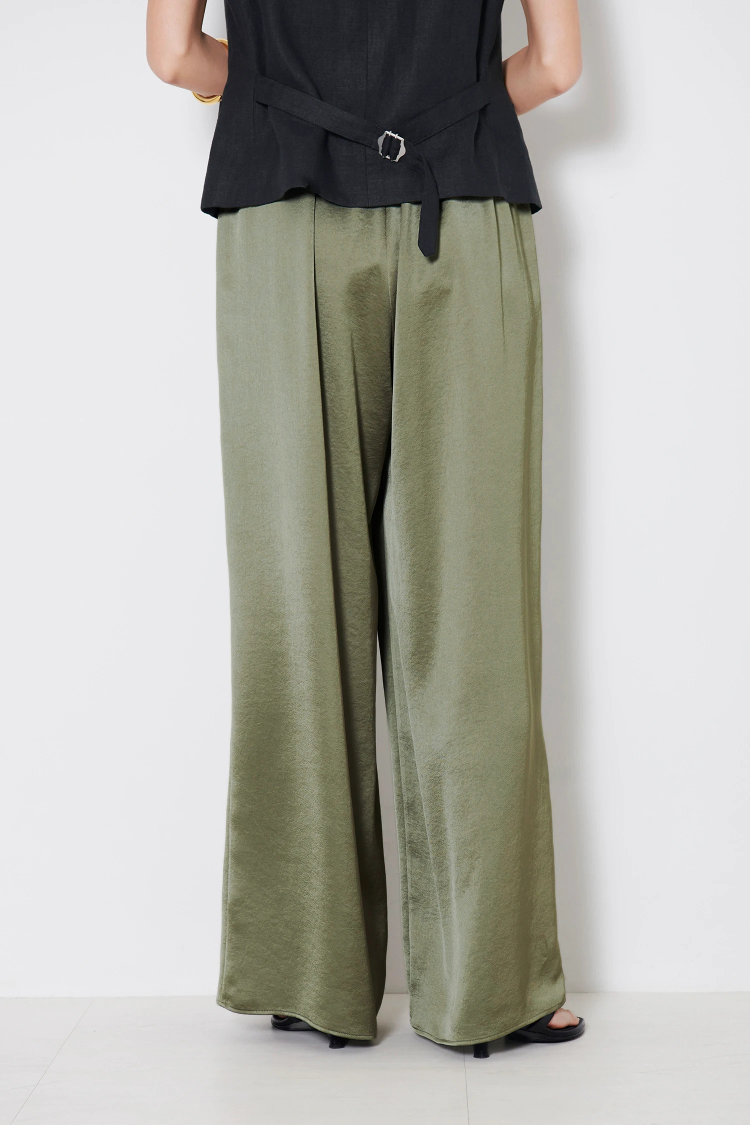 ハウント(着用1回)ヴィンテージサテンワイドパンツ HAUNT（ハウント）｜VINTAGE SATIN PANTSアイテムの詳細