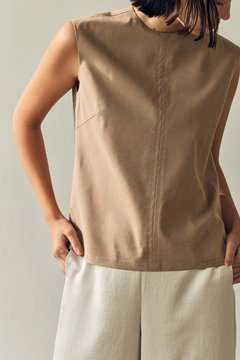 HAUNT(ハウント) |SLEEVELESS TOP