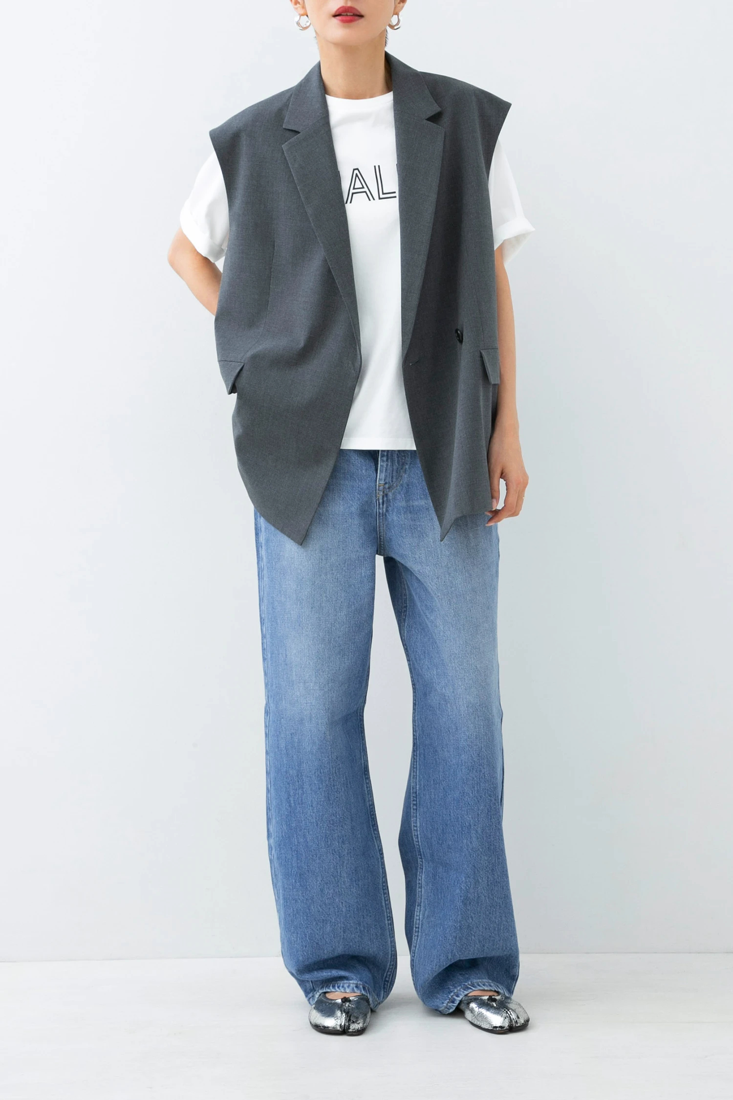 halu！CINOH ネイビーダブルブレストベスト HAUNT（ハウント）｜TAILORED GILETアイテムの詳細 | GUESTLIST TOKYO
