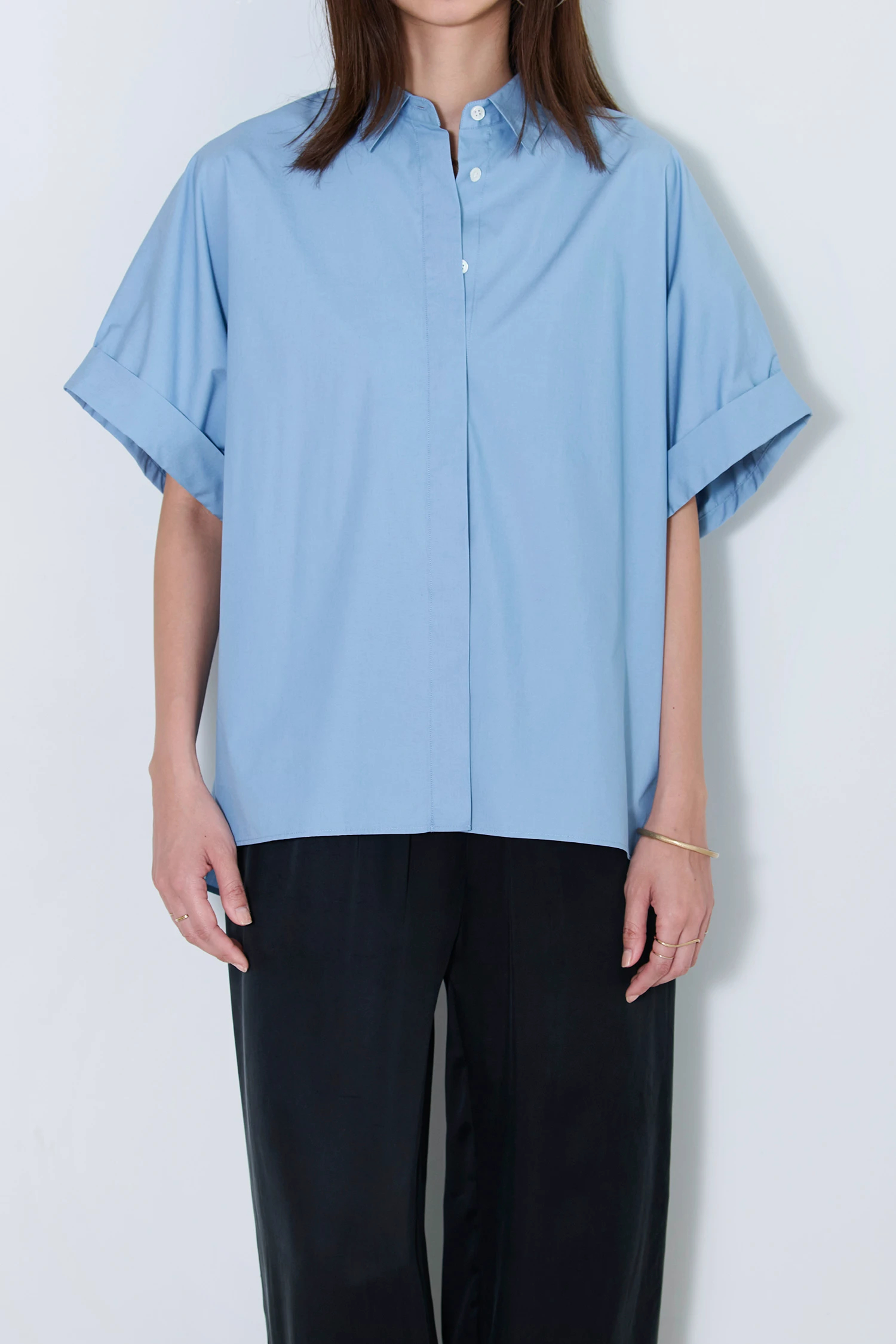 HAUNT（ハウント）｜HALFSLEEVE SHアイテムの詳細 | GUESTLIST