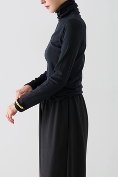 HAUNT(ハウント) |LUCENT TURTLENECK