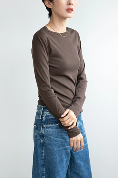 HAUNT(ハウント) |LUCENT CREWNECK