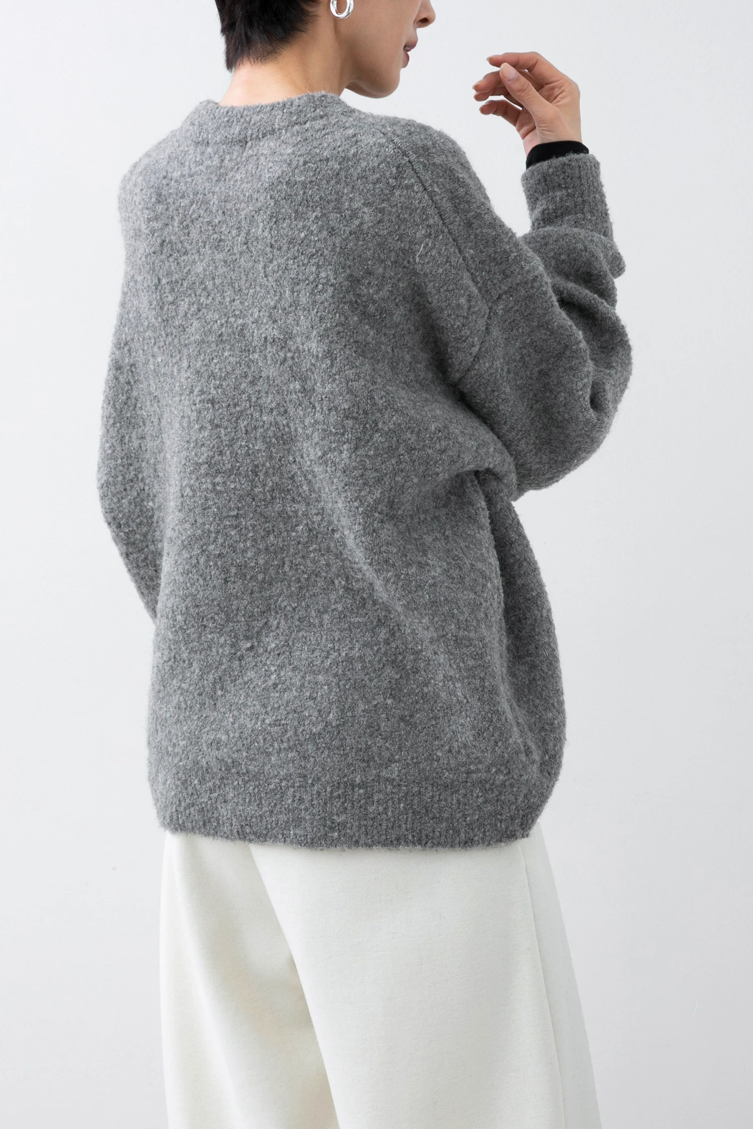 HAUNT（ハウント）｜BOUCLE POアイテムの詳細 | GUESTLIST TOKYO