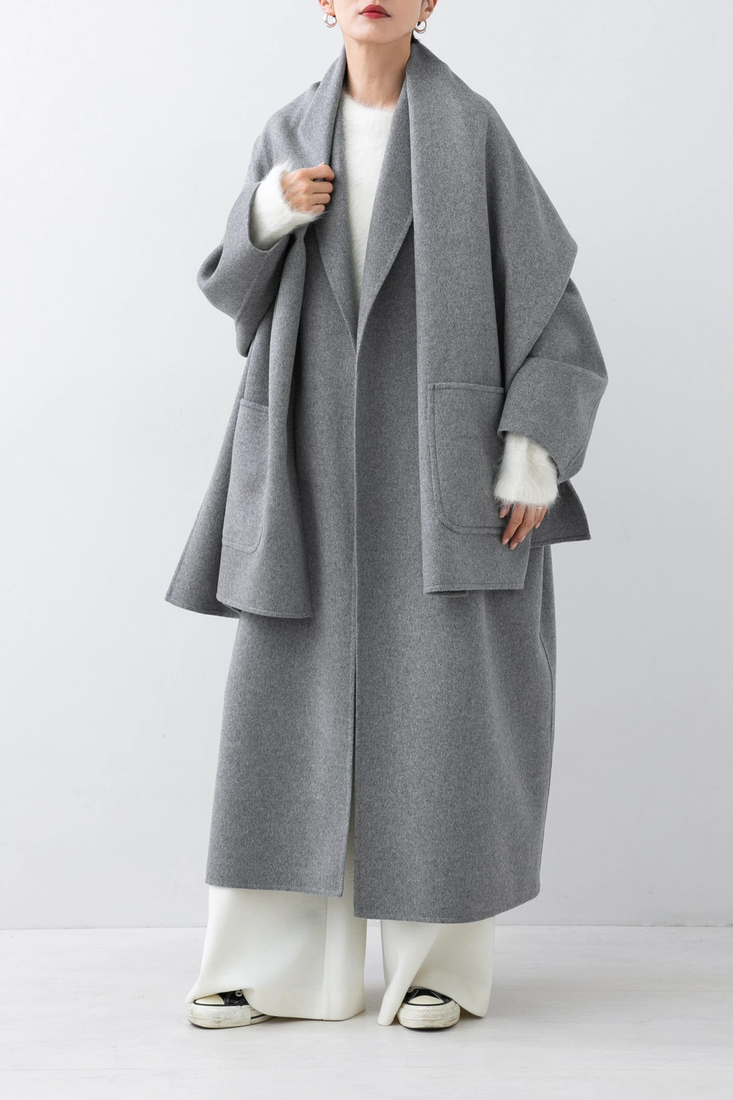 HAUNT（ハウント）｜DOUBLE FACED STOLEアイテムの詳細 | GUESTLIST