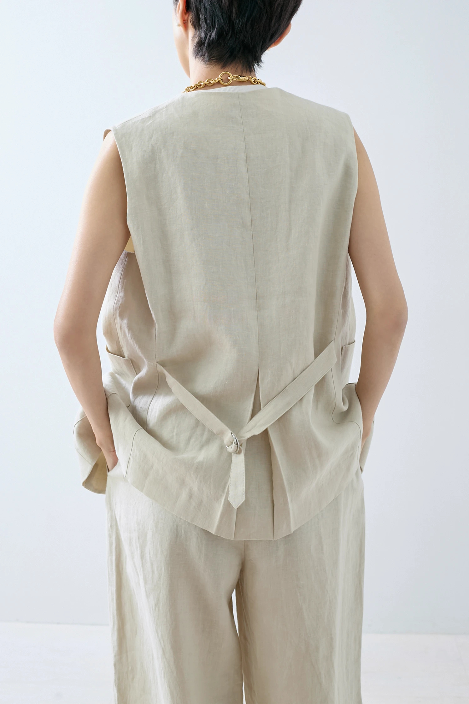 HAUNT（ハウント）｜LINEN OPEN-FRONT VESTアイテムの詳細 | GUESTLIST
