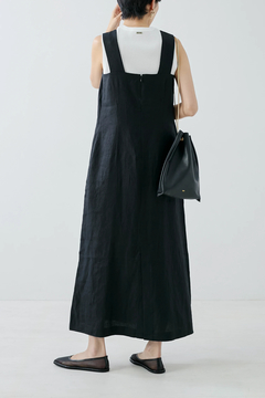 HAUNT(ハウント) |SQUARE-NECK DRESS