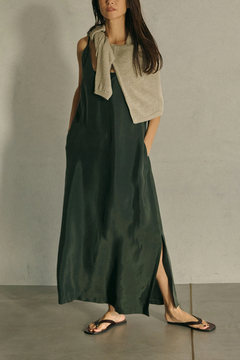 HAUNT(ハウント) |V-NECK CAMI DRESS