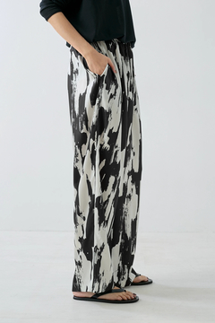 HAUNT(ハウント) |BRUSH PRINT PANTS