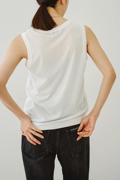HAUNT(ハウント) |LUCENT SCOOP-NECK
