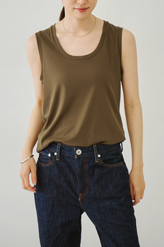 HAUNT(ハウント) |LUCENT SCOOP-NECK