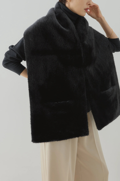 HAUNT(ハウント) |POCKETED FUR STOLE