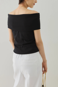HAUNT(ハウント) |OFF-SHOLDER TEE TOP