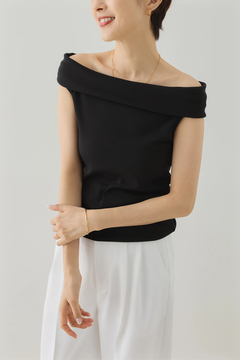 HAUNT(ハウント) |OFF-SHOLDER TEE TOP
