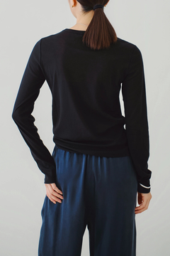 HAUNT(ハウント) |LUCENT CREWNECK