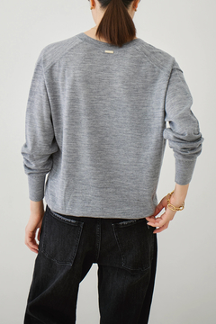 HAUNT(ハウント) |V-NECK PO