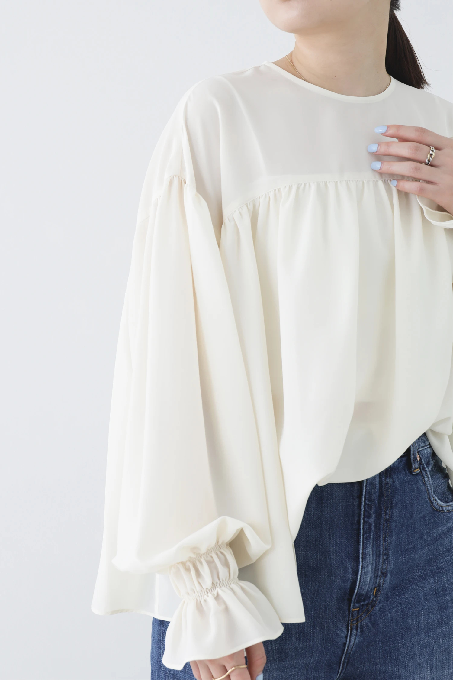 STATE OF MIND / ステートオブマインド 24SS ONLINE限定 92440801 off shoulder blouse 長袖ブラウス STATE OF MIND（ステートオブマインド）｜off shoulder blouse
