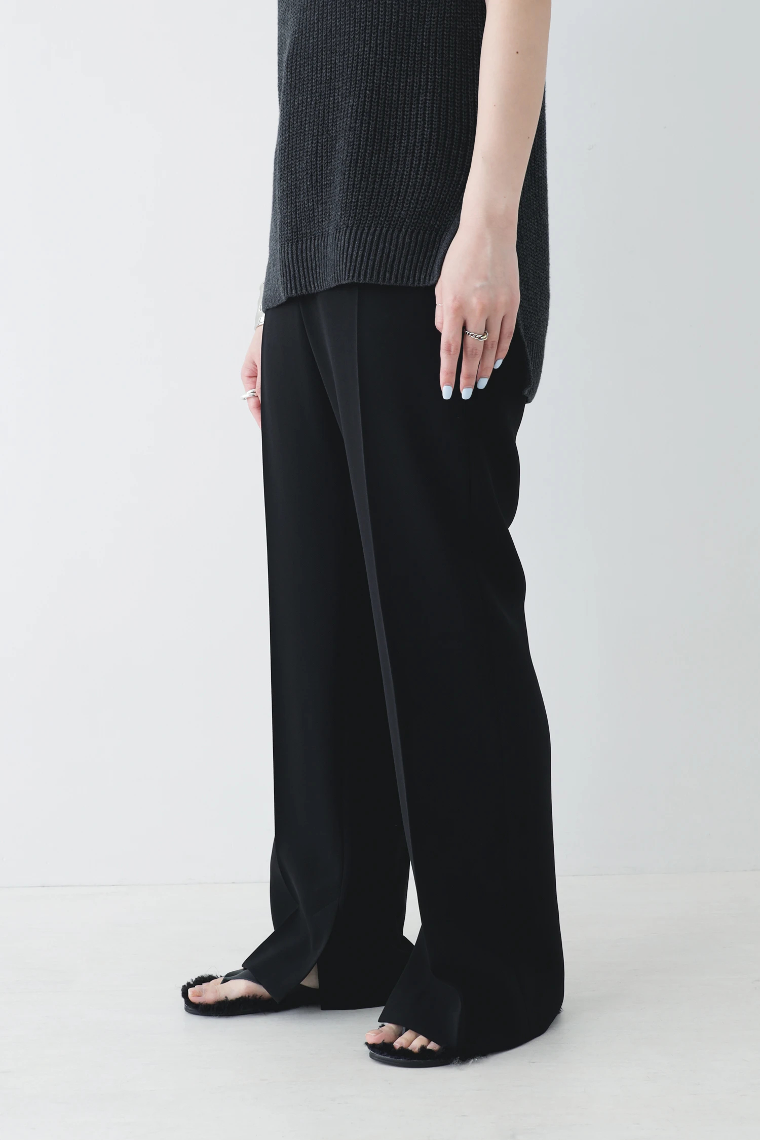 STATE OF MIND（ステートオブマインド）｜flare slit pants