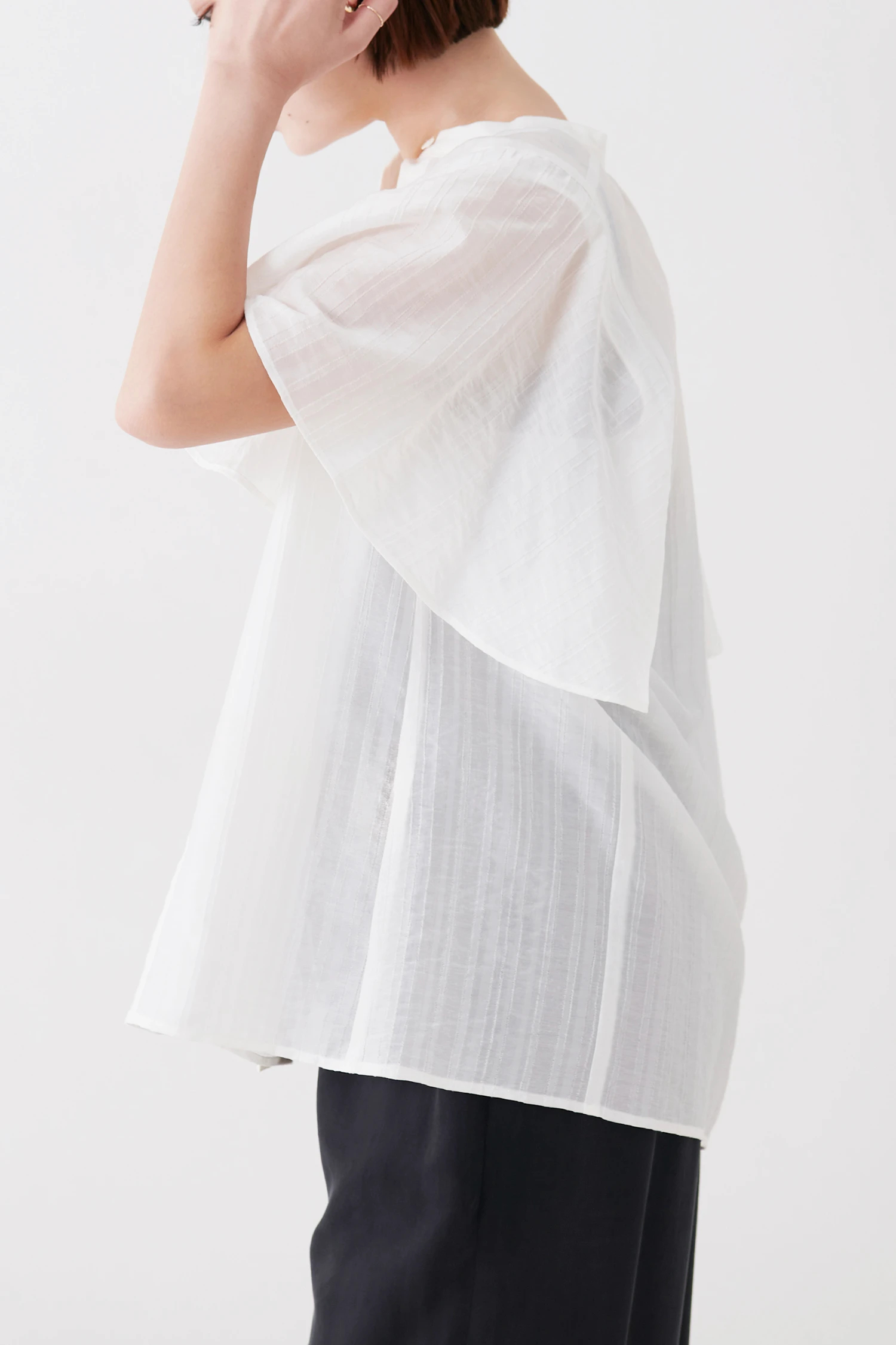 STATE OF MIND（ステートオブマインド）｜sheer stripe blouse