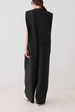 STATE OF MIND(ステートオブマインド) |v neck all in one
