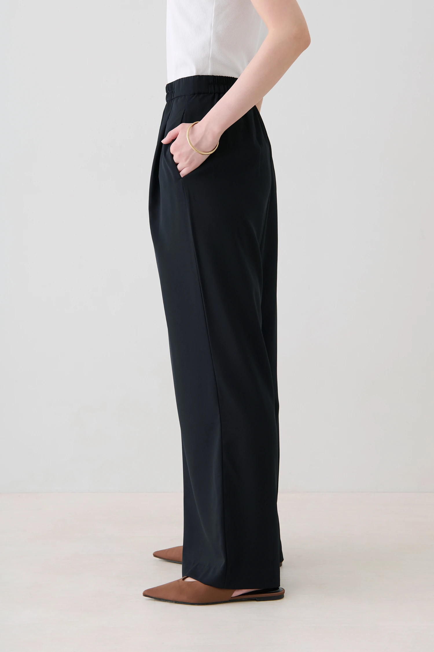 argue 新品未使用タグ付きMELLOW PANTS 別注〉DAMAGE EASY PANTS | MARKAWARE/MARKA