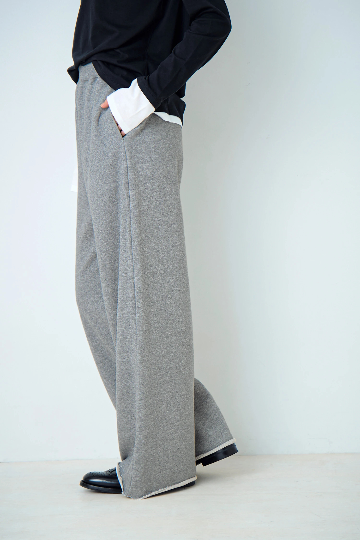 STATE OF MIND（ステートオブマインド）｜relaxed sweatpantsアイテム