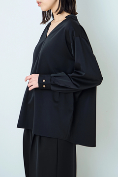 STATE OF MIND(ステートオブマインド) |v neck blouse