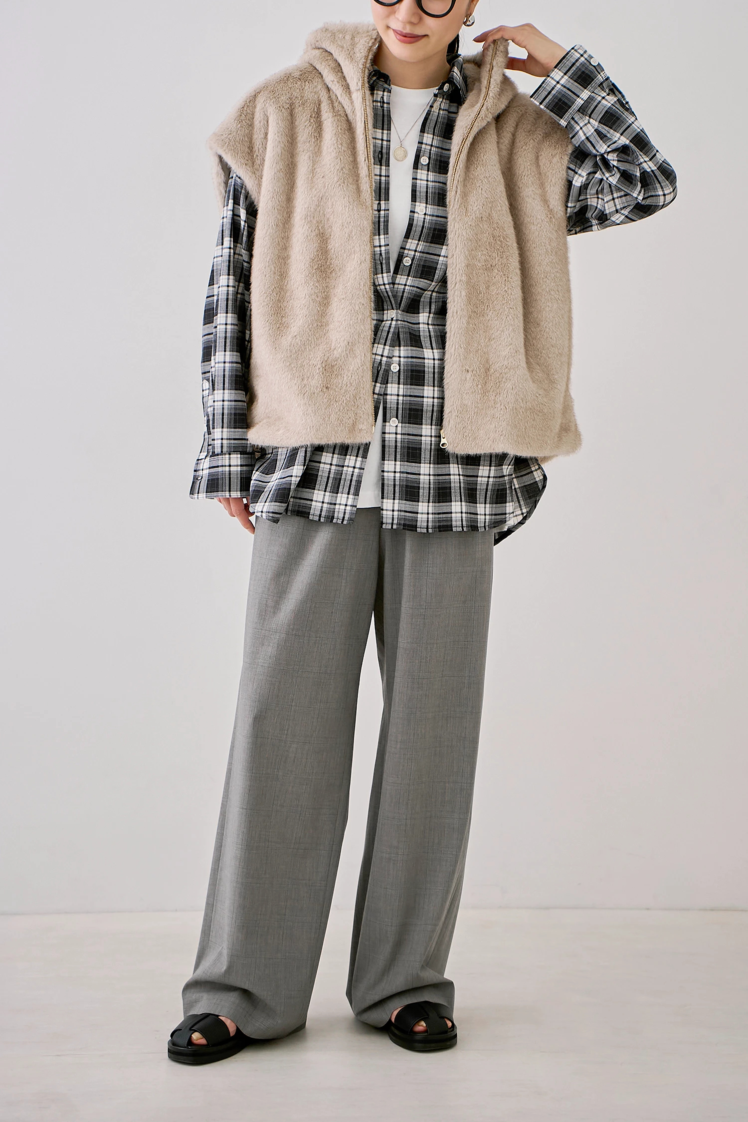 STATE OF MIND（ステートオブマインド）｜fur hoodie vestアイテムの