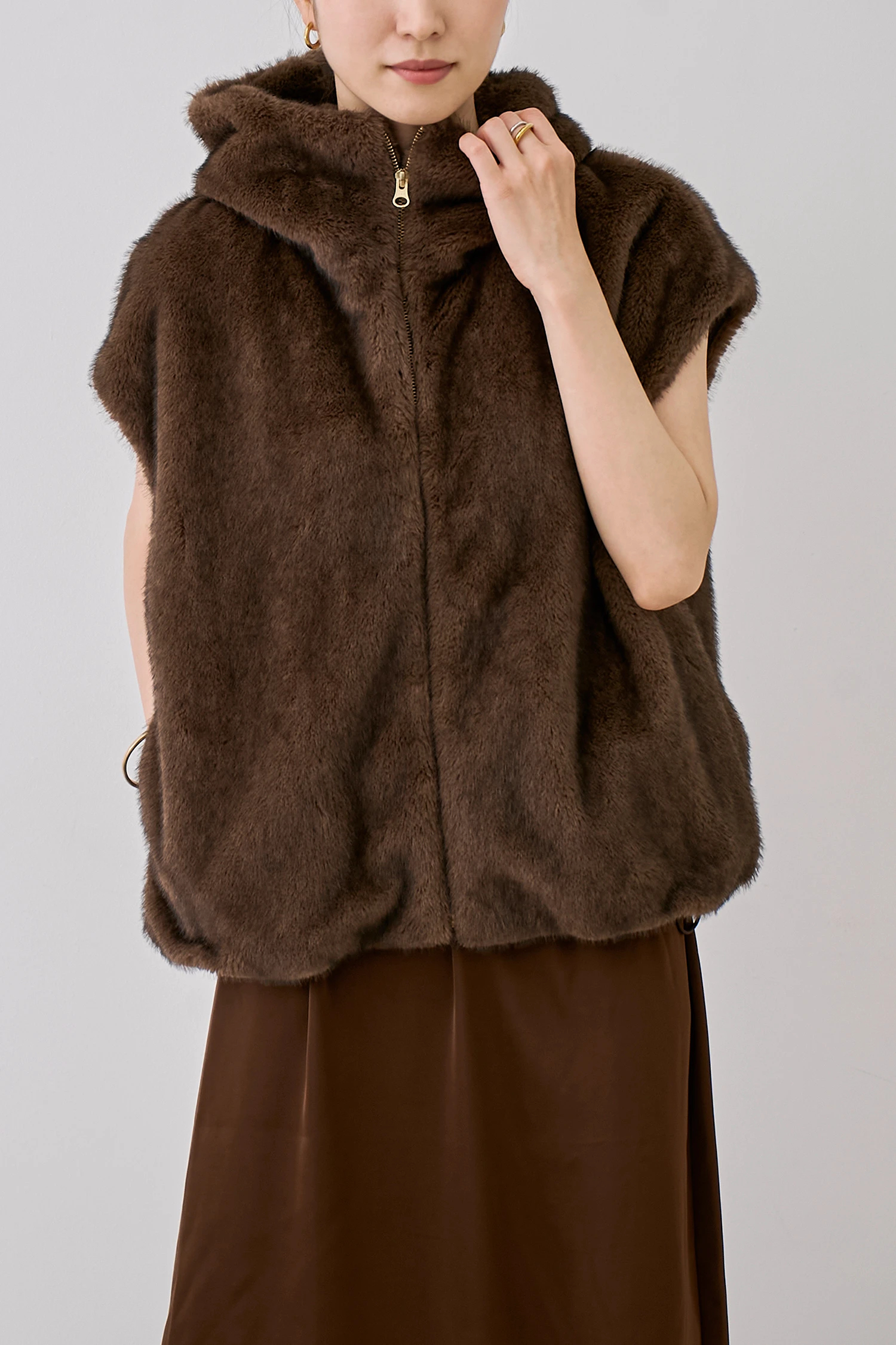STATE OF MIND（ステートオブマインド）｜fur hoodie vestアイテムの