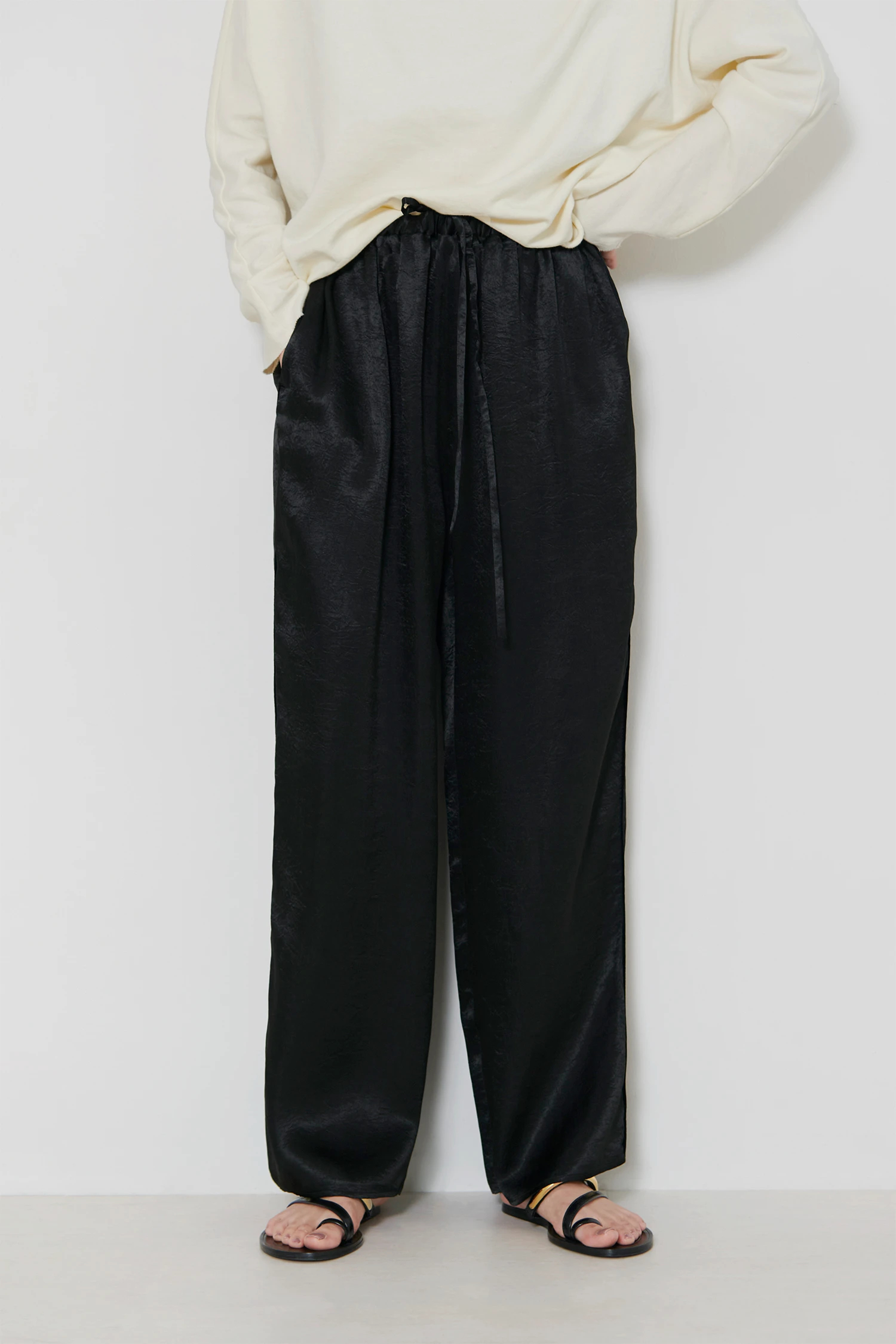 質問・相談用( ・ω・)∩シツモーン GREYCHORD（グレーコード）｜LISAアイテムの詳細 | GUESTLIST TOKYO