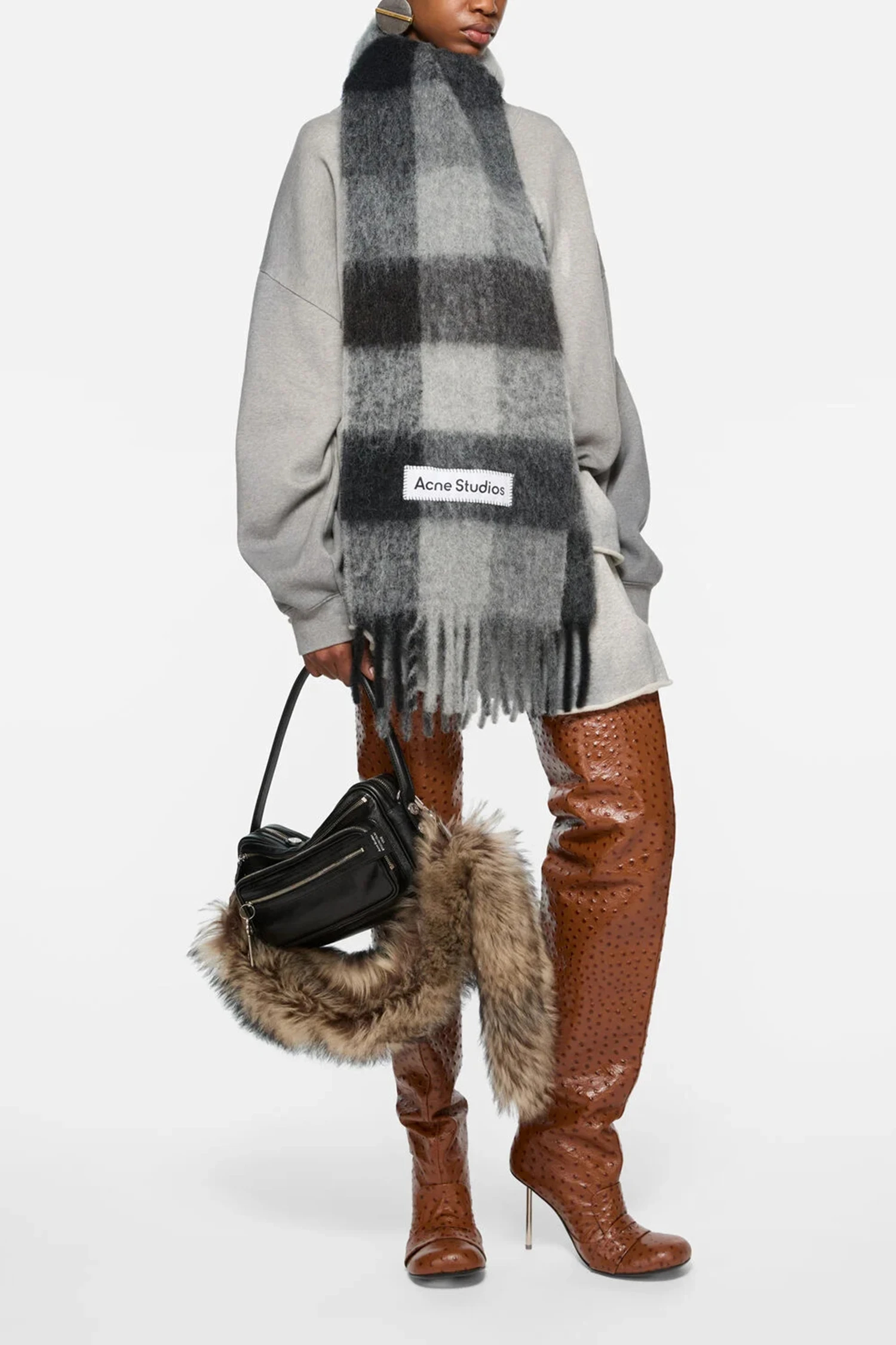 TIR！アクネ　マフラー TIR！アクネ マフラー Acne Studios（アクネストゥディオズ）の