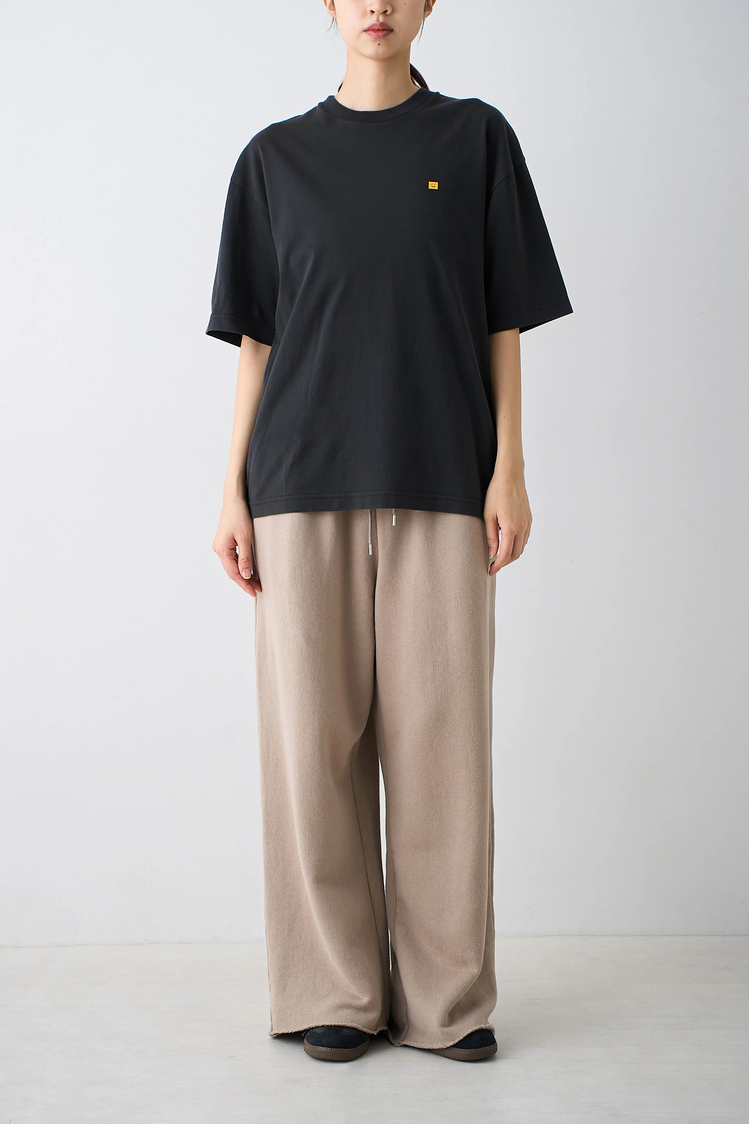 Acne Studios（アクネ ストゥディオズ）｜FN-UX-TSHI000250アイテムの