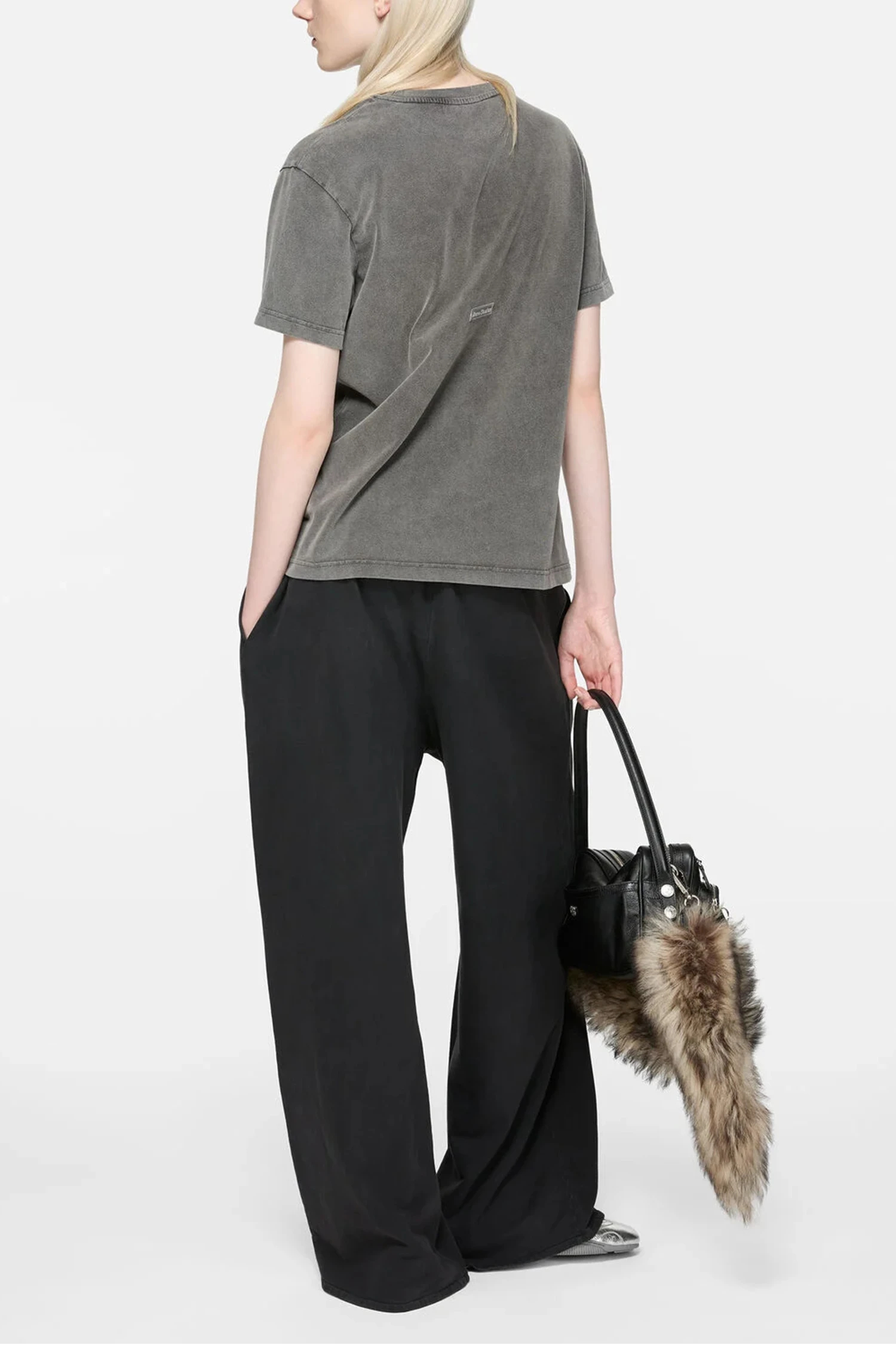 Acne Studios（アクネ ストゥディオズ）｜FN-UX-TSHI000126アイテムの
