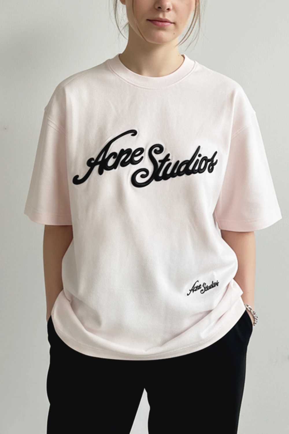 Acne Studios（アクネ ストゥディオズ）｜FN-MN-TSHI000637アイテムの