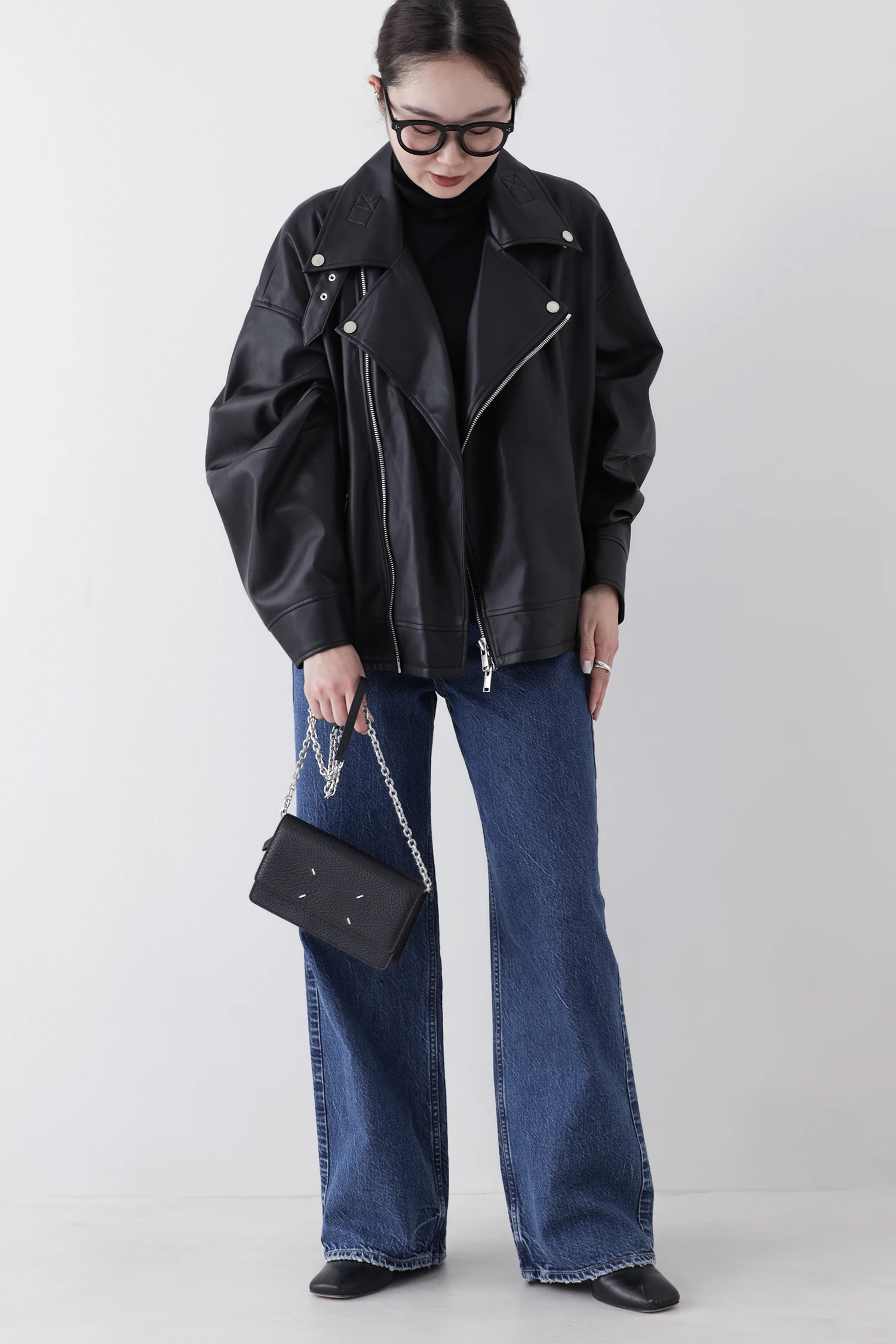 Maison Margiela（メゾンマルジェラ）｜WALLET ON CHAIN MEDIUM