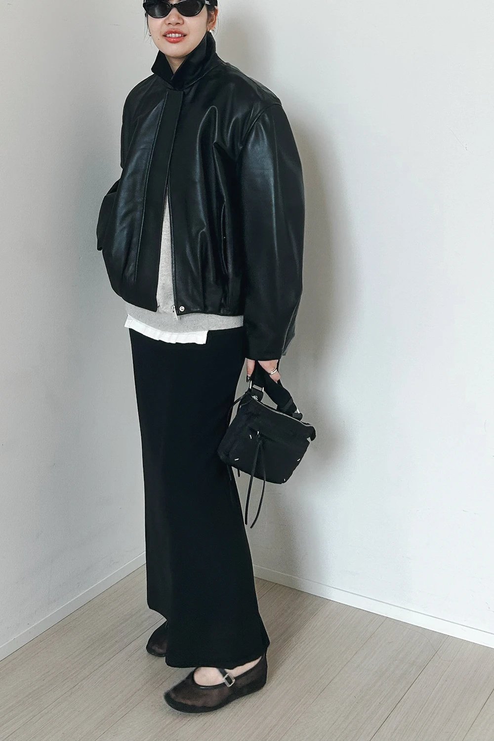 Maison Margiela（メゾンマルジェラ）｜ZIP LINE CAMERA BAGアイテムの