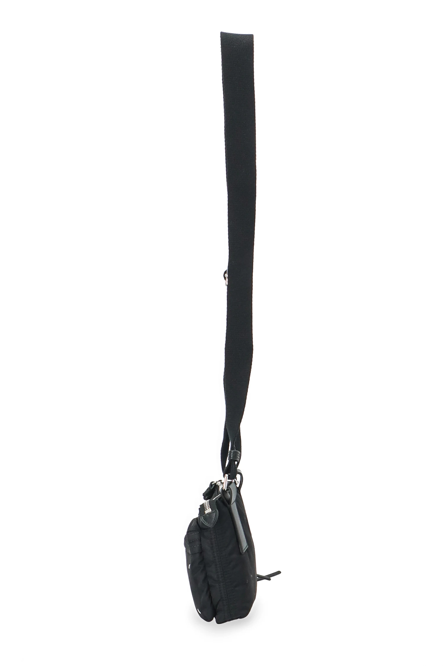 Maison Margiela（メゾンマルジェラ）｜ZIP LINE CAMERA BAGアイテムの